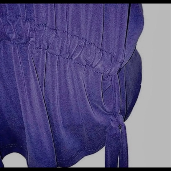 Buttery soft, navy blue top with adjustable cinch waist detail - Picture 5 of 5